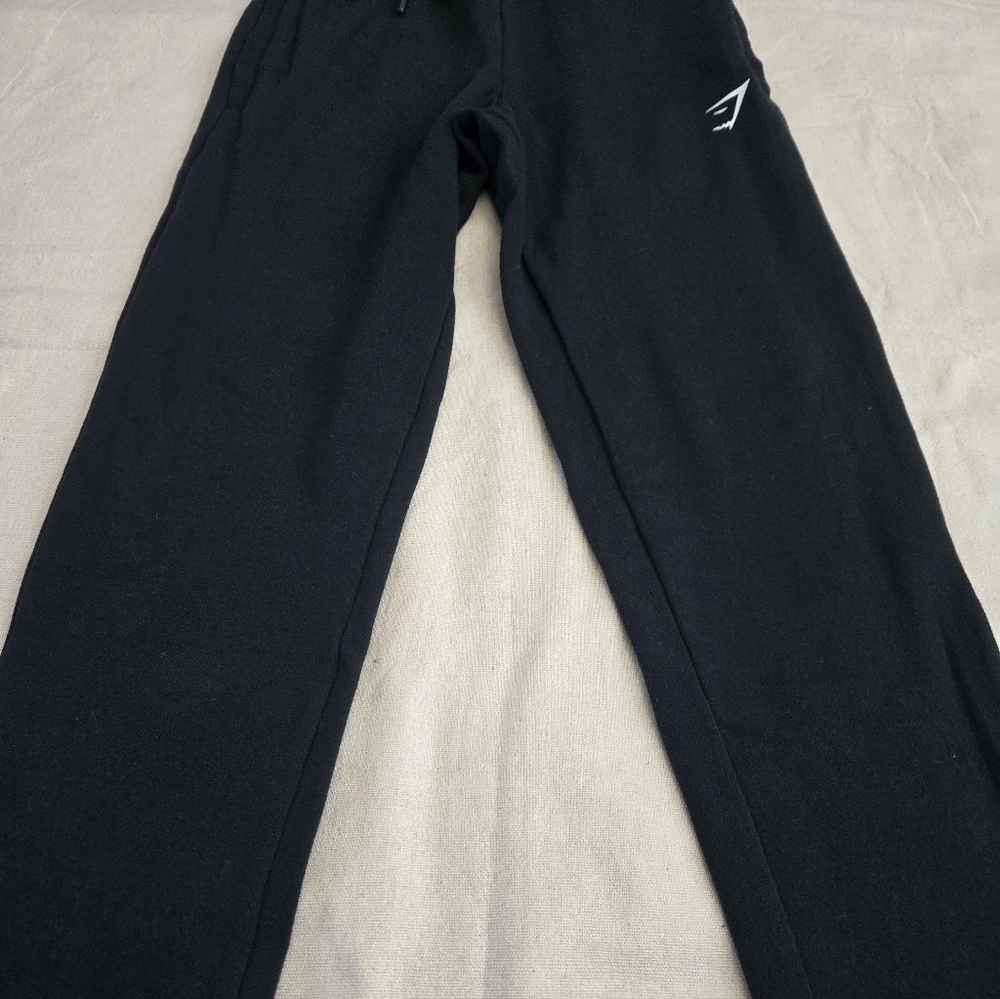 Gym Shark Fleece Joggers - Picture 2 of 6